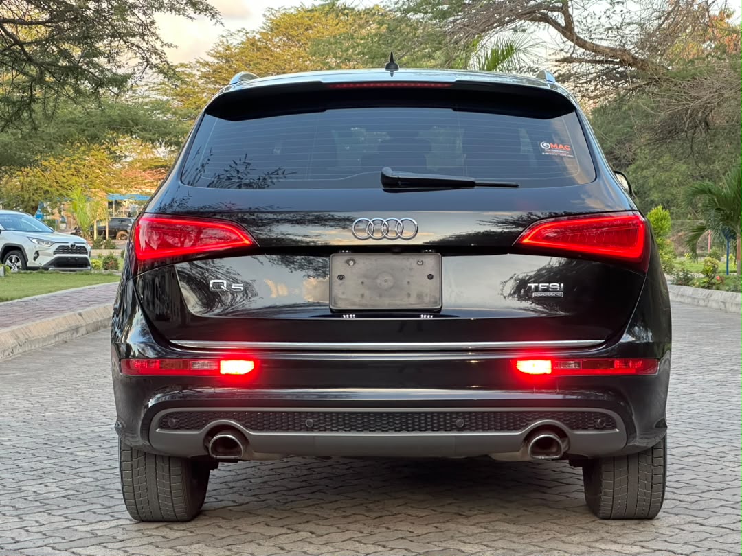 Audi Q5 2.0 TFSI Quattro S Line thumbnail 11